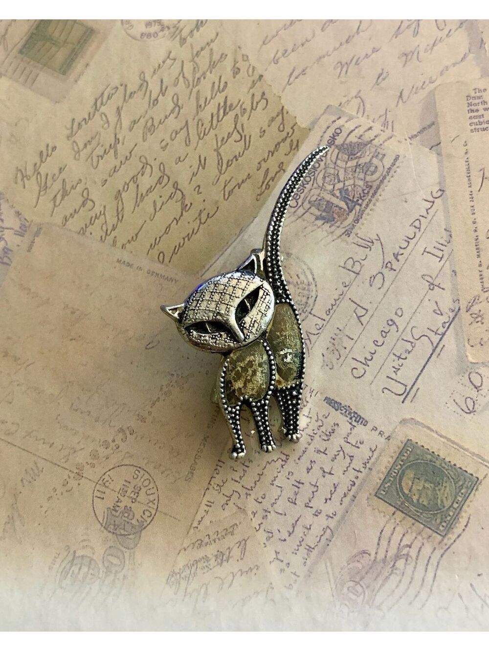 Vintage Japan Adorable Cat Brooch with Sparkling Marcasite and Vintage Charm